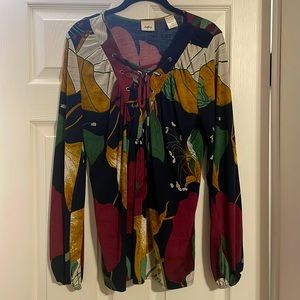 Daytrip blouse- size Large - floral pattern, elastic cuffs, lace up front
